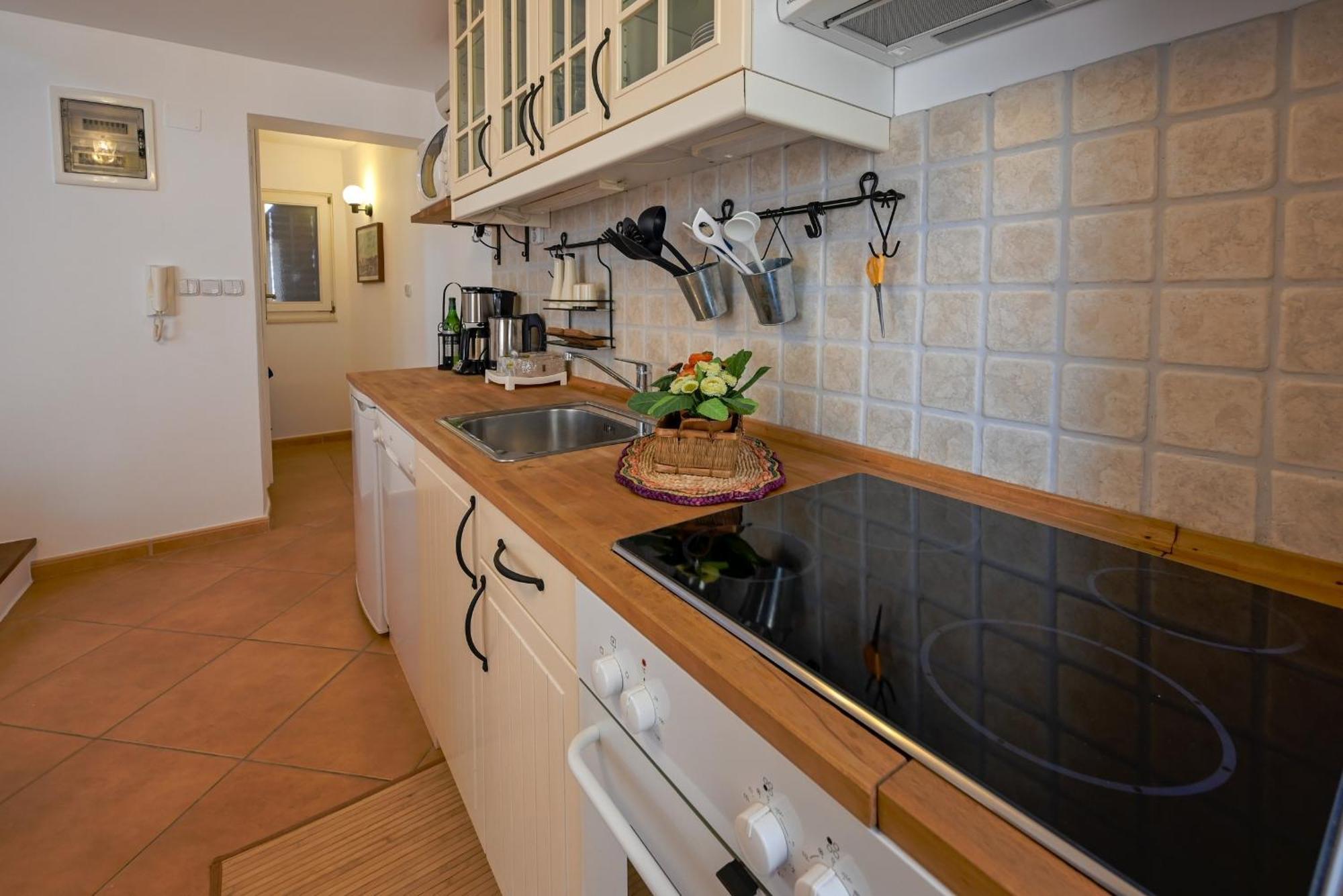 Alice Apartment With Balcony Rovinj Kültér fotó