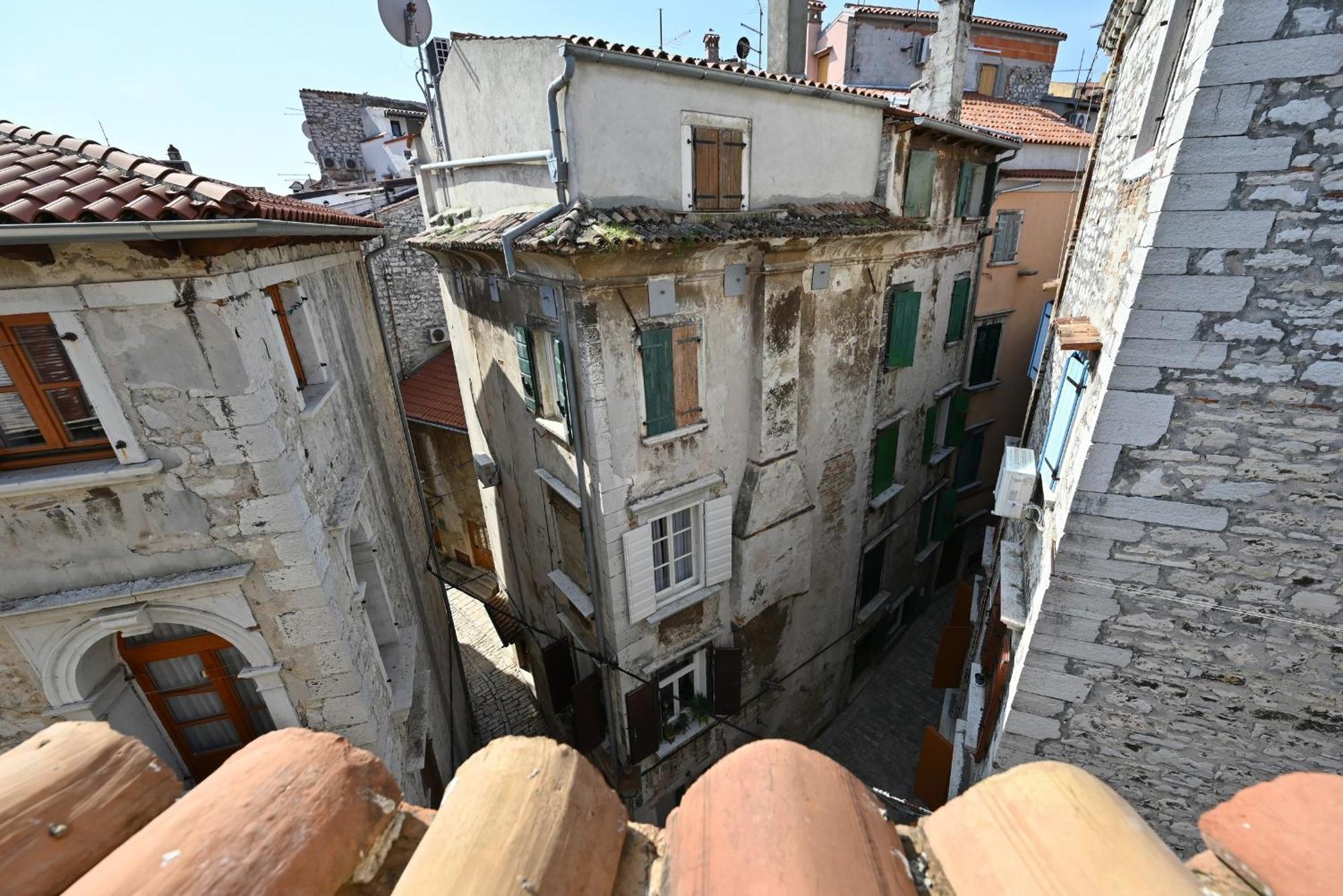 Alice Apartment With Balcony Rovinj Kültér fotó