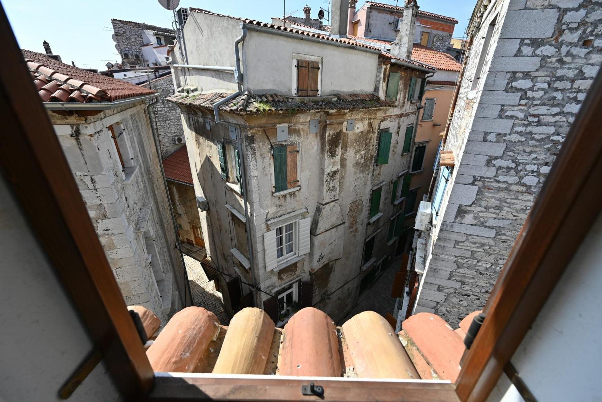 Alice Apartment With Balcony Rovinj Kültér fotó
